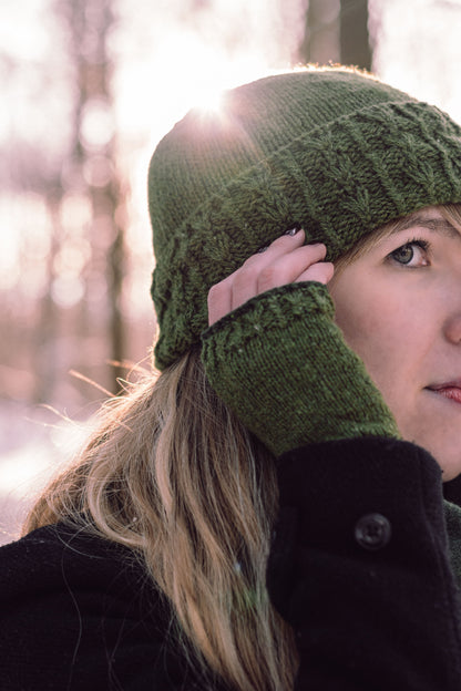 Ginkgo Biloba accessory set – 2 knitting patterns