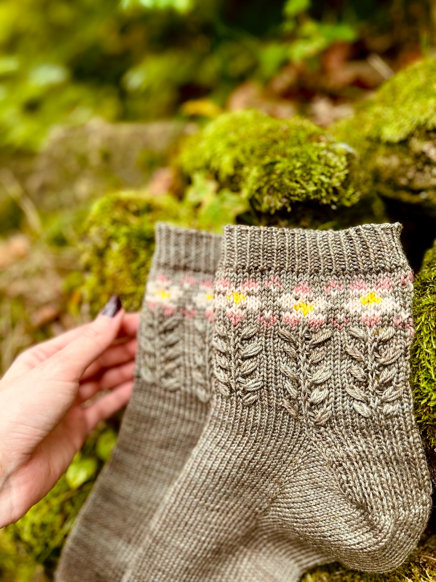 Geranium Socks – Knitting pattern